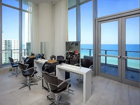 4111 S Ocean Drive Hollywood FL 33019