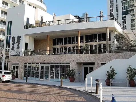 4111 S Ocean Drive Hollywood FL 33019