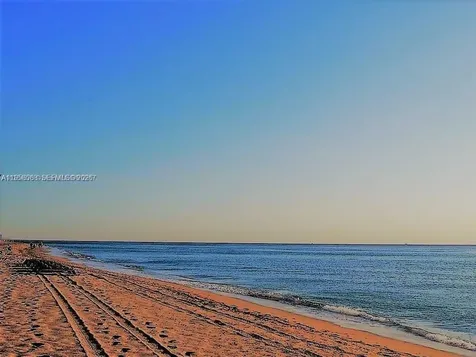 4111 S Ocean Drive Hollywood FL 33019