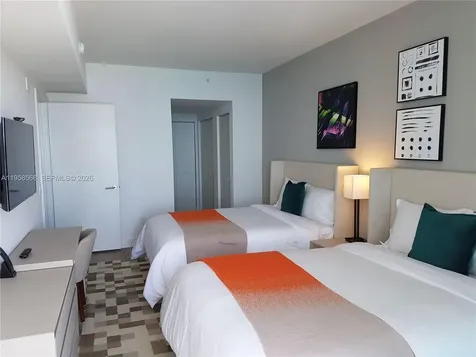 4111 S Ocean Drive Hollywood FL 33019