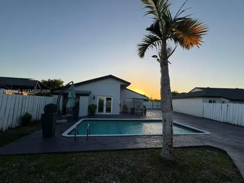 19707 SW 123rd Court Miami FL 33177