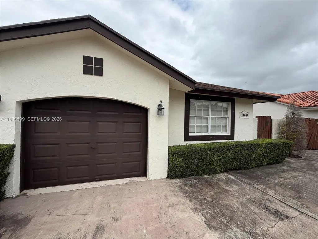 14249 SW 103rd Terrace Miami FL 33186