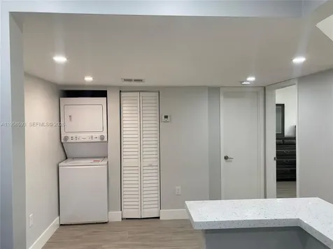 7175 NW 179th Street Hialeah FL 33015