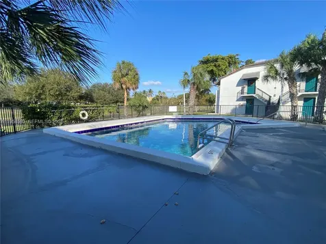 7175 NW 179th Street Hialeah FL 33015
