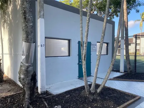 7175 NW 179th Street Hialeah FL 33015