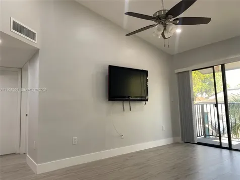 7175 NW 179th Street Hialeah FL 33015