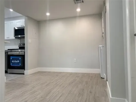 7175 NW 179th Street Hialeah FL 33015