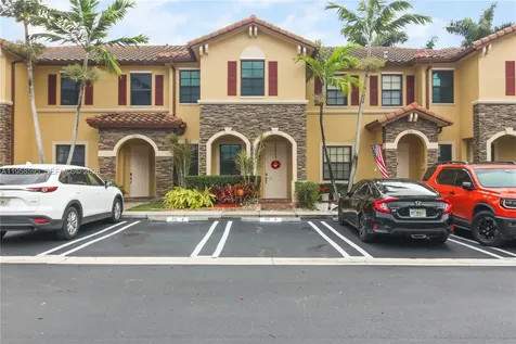 707 SE 32nd Terrace Homestead FL 33033
