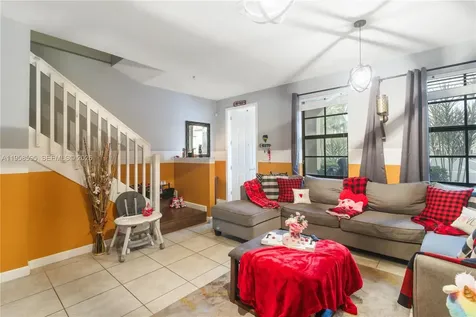 707 SE 32nd Terrace Homestead FL 33033