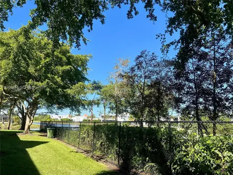 271 Duval Court Weston FL 33326