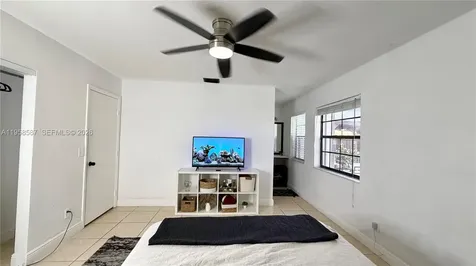 2451 SW 85th Terrace Miramar FL 33025