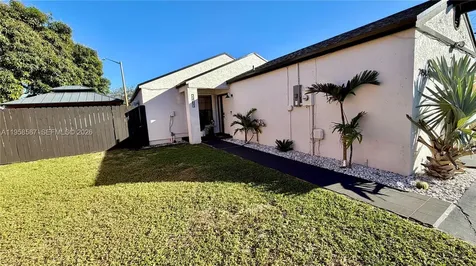 2451 SW 85th Terrace Miramar FL 33025