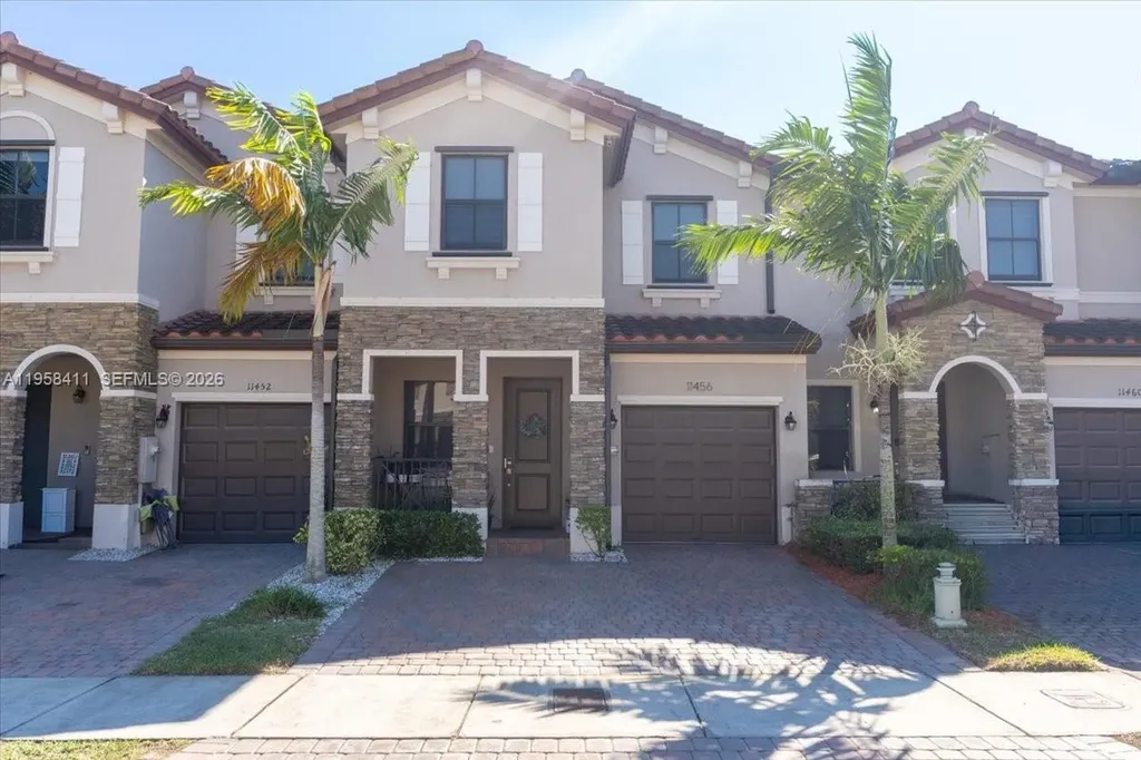 11456 SW 252nd Terrace Homestead FL 33032