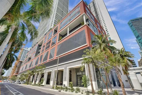 159 NE 6th Street Miami FL 33132
