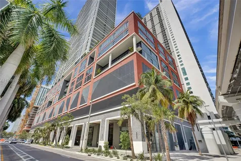 159 NE 6th Street Miami FL 33132