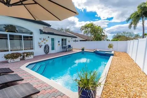 19411 NW 2nd Street Pembroke Pines FL 33029