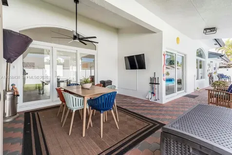 19411 NW 2nd Street Pembroke Pines FL 33029