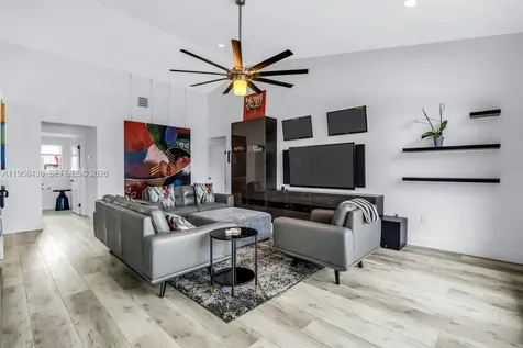 19411 NW 2nd Street Pembroke Pines FL 33029