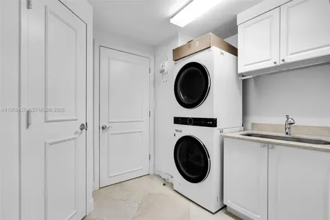 785 Crandon Boulevard Key Biscayne FL 33149