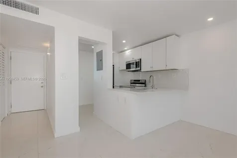 2851 Leonard Drive Aventura FL 33160