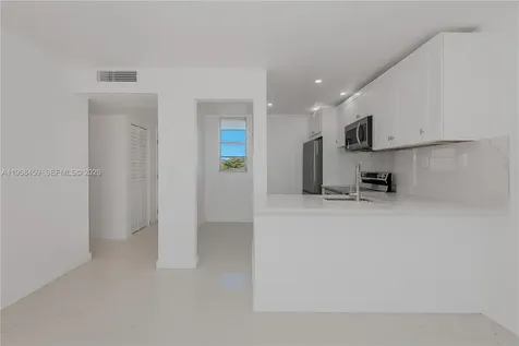 2851 Leonard Drive Aventura FL 33160