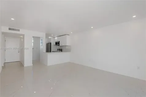 2851 Leonard Drive Aventura FL 33160