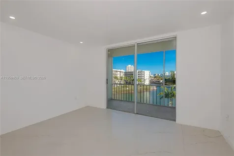 2851 Leonard Drive Aventura FL 33160