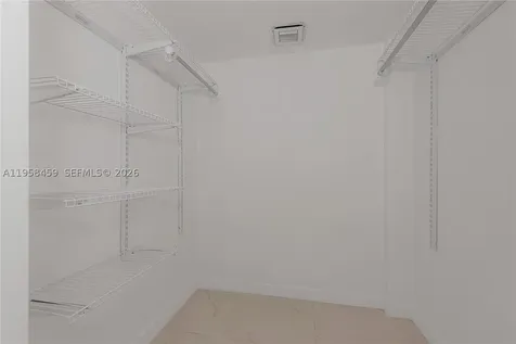 2851 Leonard Drive Aventura FL 33160