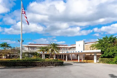 2851 Leonard Drive Aventura FL 33160
