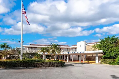 2851 Leonard Drive Aventura FL 33160