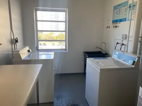 2851 Leonard Drive Aventura FL 33160