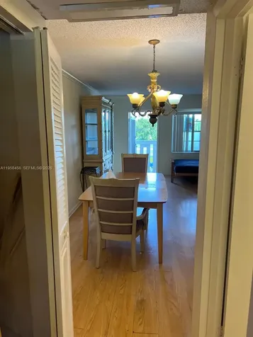 293 Dorset Boca Raton FL 33434