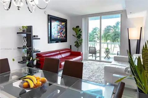 253 NE 2nd Street Miami FL 33132