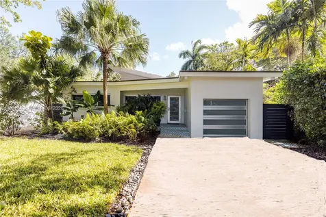 420 NE 87th Street El Portal FL 33138