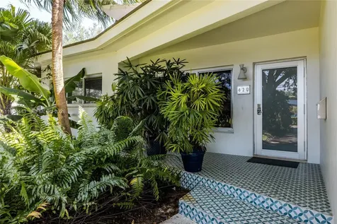 420 NE 87th Street El Portal FL 33138
