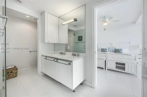 Miami Beach FL 33140