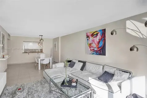 19390 Collins Avenue Sunny Isles Beach FL 33160