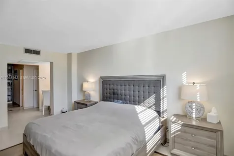 19390 Collins Avenue Sunny Isles Beach FL 33160