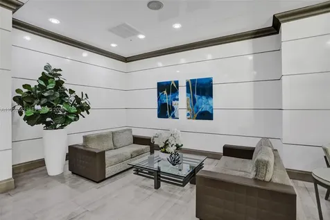 19390 Collins Avenue Sunny Isles Beach FL 33160
