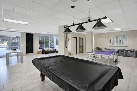 19390 Collins Avenue Sunny Isles Beach FL 33160