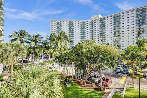 19390 Collins Avenue Sunny Isles Beach FL 33160