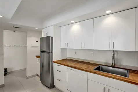 19390 Collins Avenue Sunny Isles Beach FL 33160