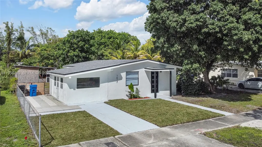 1617 NW 15th Street Fort Lauderdale FL 33311