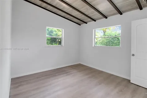 1617 NW 15th Street Fort Lauderdale FL 33311