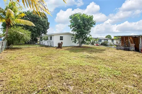 1617 NW 15th Street Fort Lauderdale FL 33311