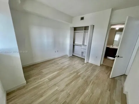 460 NE 28th Street Miami FL 33137