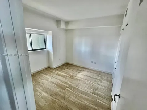 460 NE 28th Street Miami FL 33137