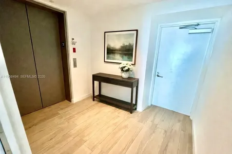 460 NE 28th Street Miami FL 33137