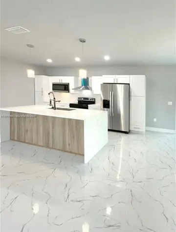 868 Cervantes Lehigh Acres FL 33974