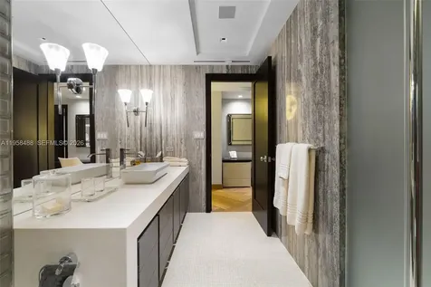 9999 Collins Avenue Bal Harbour FL 33154